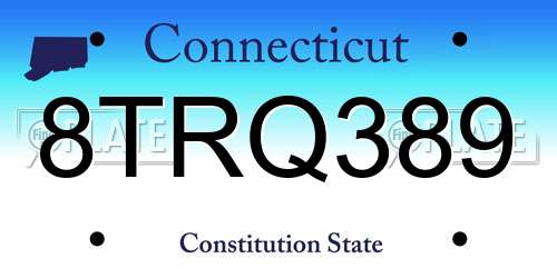 8TRQ389 Connecticut License Plate