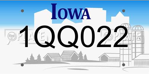 1QQ022 Iowa License Plate