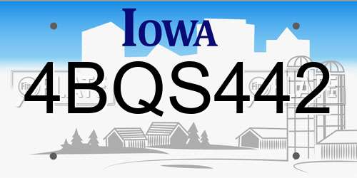 4BQS442 Iowa License Plate