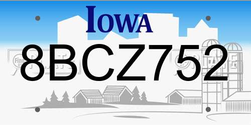8BCZ752 Iowa License Plate