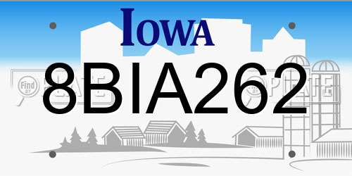 8BIA262 Iowa License Plate