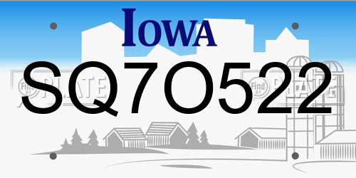 SQ7O522 Iowa License Plate