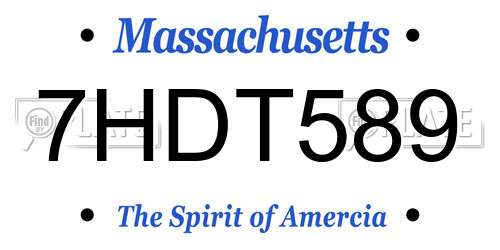 7HDT589 Massachusetts License Plate
