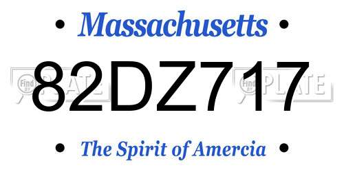82DZ717 Massachusetts License Plate
