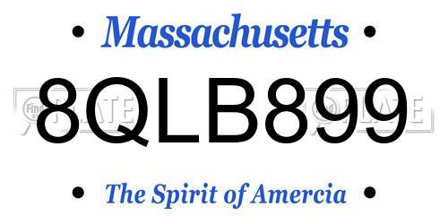 8QLB899 Massachusetts License Plate