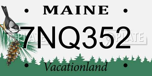 7NQ352 Maine License Plate