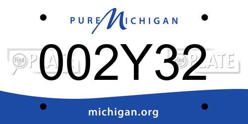 002Y32 Michigan License Plate