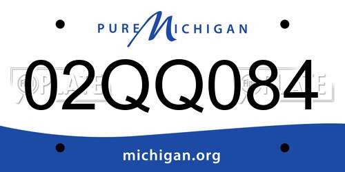02QQ084 Michigan License Plate
