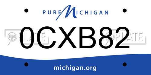 0CXB82 Michigan License Plate