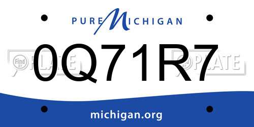 0Q71R7 Michigan License Plate