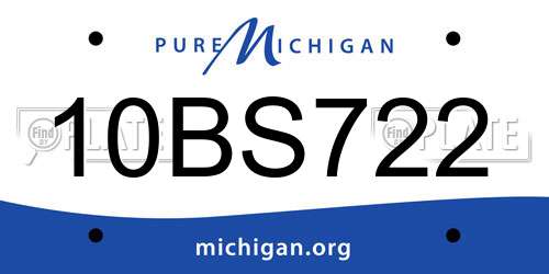 10BS722 Michigan License Plate