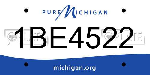 1BE4522 Michigan License Plate