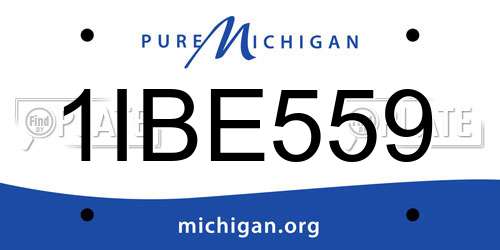 1IBE559 Michigan License Plate