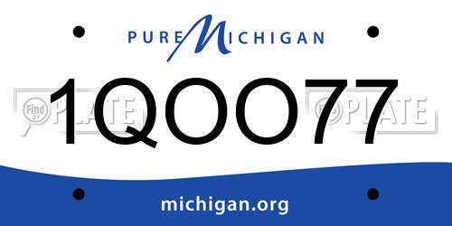 1QOO77 Michigan License Plate