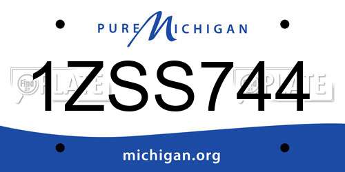 1ZSS744 Michigan License Plate