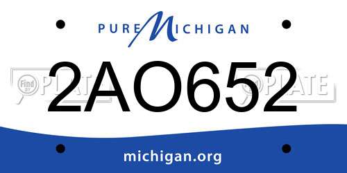 2AO652 Michigan License Plate