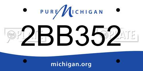 2BB352 Michigan License Plate
