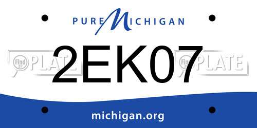 2EK07 Michigan License Plate