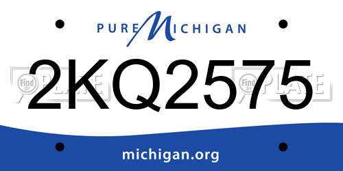 2KQ2575 Michigan License Plate