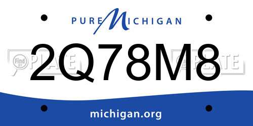 2Q78M8 Michigan License Plate