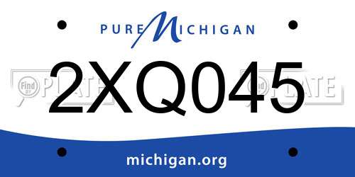 2XQ045 Michigan License Plate