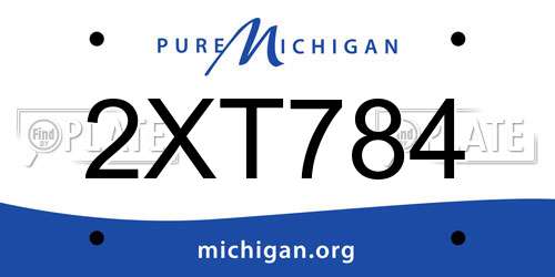 2XT784 Michigan License Plate
