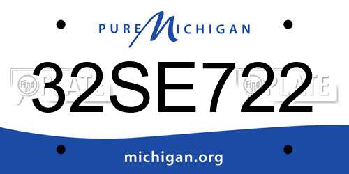 32SE722 Michigan License Plate