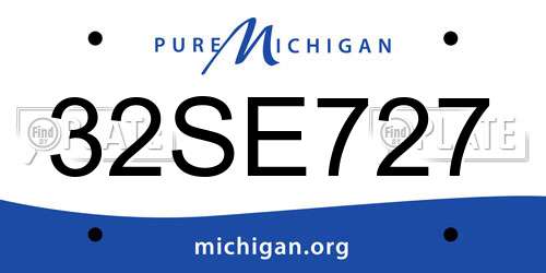 32SE727 Michigan License Plate