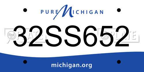 32SS652 Michigan License Plate