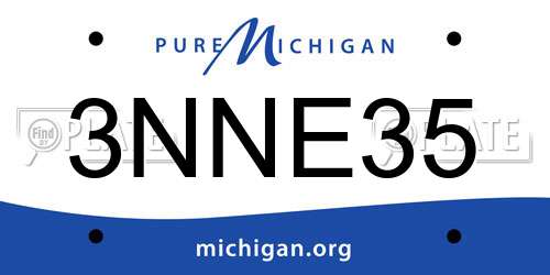3NNE35 Michigan License Plate