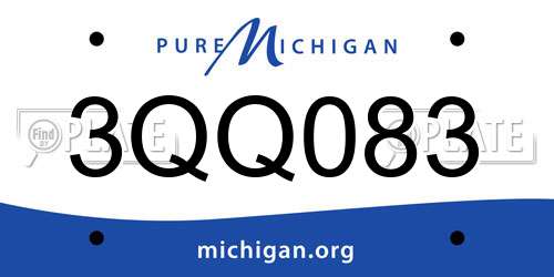 3QQ083 Michigan License Plate