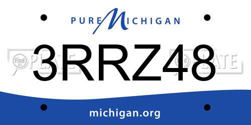3RRZ48 Michigan License Plate