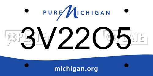 3V22O5 Michigan License Plate