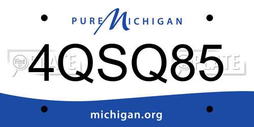 4QSQ85 Michigan License Plate