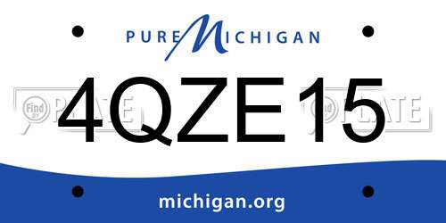 4QZE15 Michigan License Plate