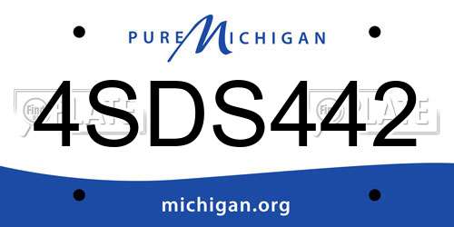 4SDS442 Michigan License Plate