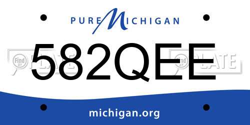 582QEE Michigan License Plate