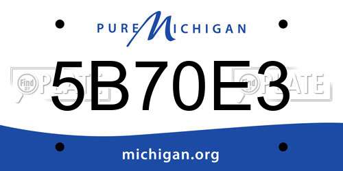 5B70E3 Michigan License Plate