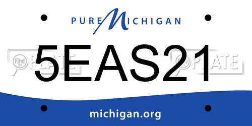 5EAS21 Michigan License Plate