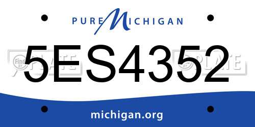 5ES4352 Michigan License Plate