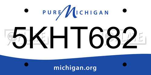 5KHT682 Michigan License Plate
