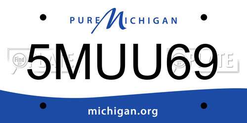 5MUU69 Michigan License Plate