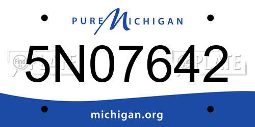 5N07642 Michigan License Plate