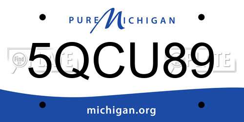 5QCU89 Michigan License Plate