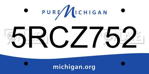 5RCZ752 Michigan License Plate