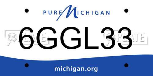 6GGL33 Michigan License Plate
