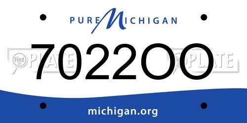 7022OO Michigan License Plate