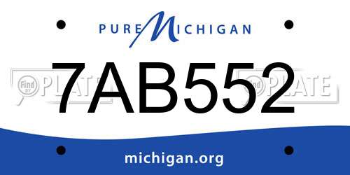 7AB552 Michigan License Plate