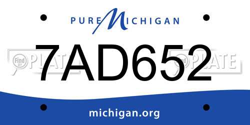 7AD652 Michigan License Plate