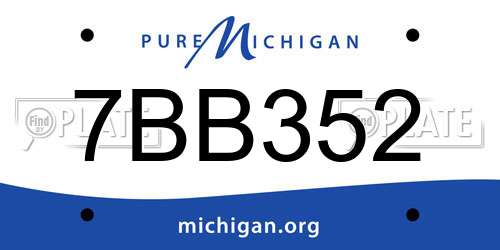 7BB352 Michigan License Plate